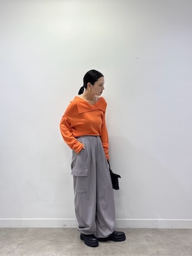 「GALLEST（ギャレスト）のアイテム（ハンドバッグ）」を使った、AYANOさん（レディース・160cm）の秋コーディネート