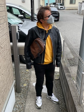 「ZARA（ザラ）のレザージャケットボクシーフィットXL（ライダースジャケット、ブラック系）」を使った、yukky19811214さん（メンズ・175cm）の春コーディネート