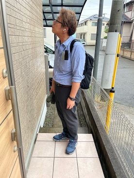 「UNIQLO（ユニクロ）のアイテム（ビジネスシャツ、ブルー系）」を使った、yukky19811214さん（メンズ・175cm）の夏コーディネート