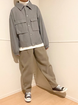 「アイテム（その他トップス、ホワイト系）」を使った、えくら｜低身長コーデさん（メンズ・166cm）の秋コーディネート