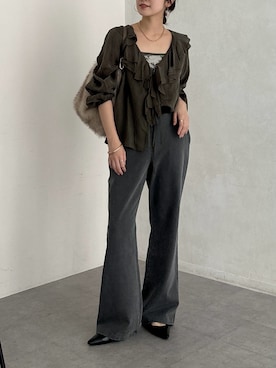 「DouDou（ドゥドゥ）のキュプラフリルブラウス（シャツ/ブラウス）」を使った、doudoureiさん（レディース・164cm）の秋コーディネート