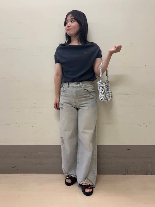ボールチェーン付き編み込みバッグ