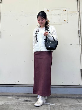 「SENSE OF PLACE by URBAN RESEARCH（センスオブプレイスバイアーバンリサーチ）のポンチタイトスカート（スカート）」を使った、rinkaさん（レディース・157cm）の冬コーディネート