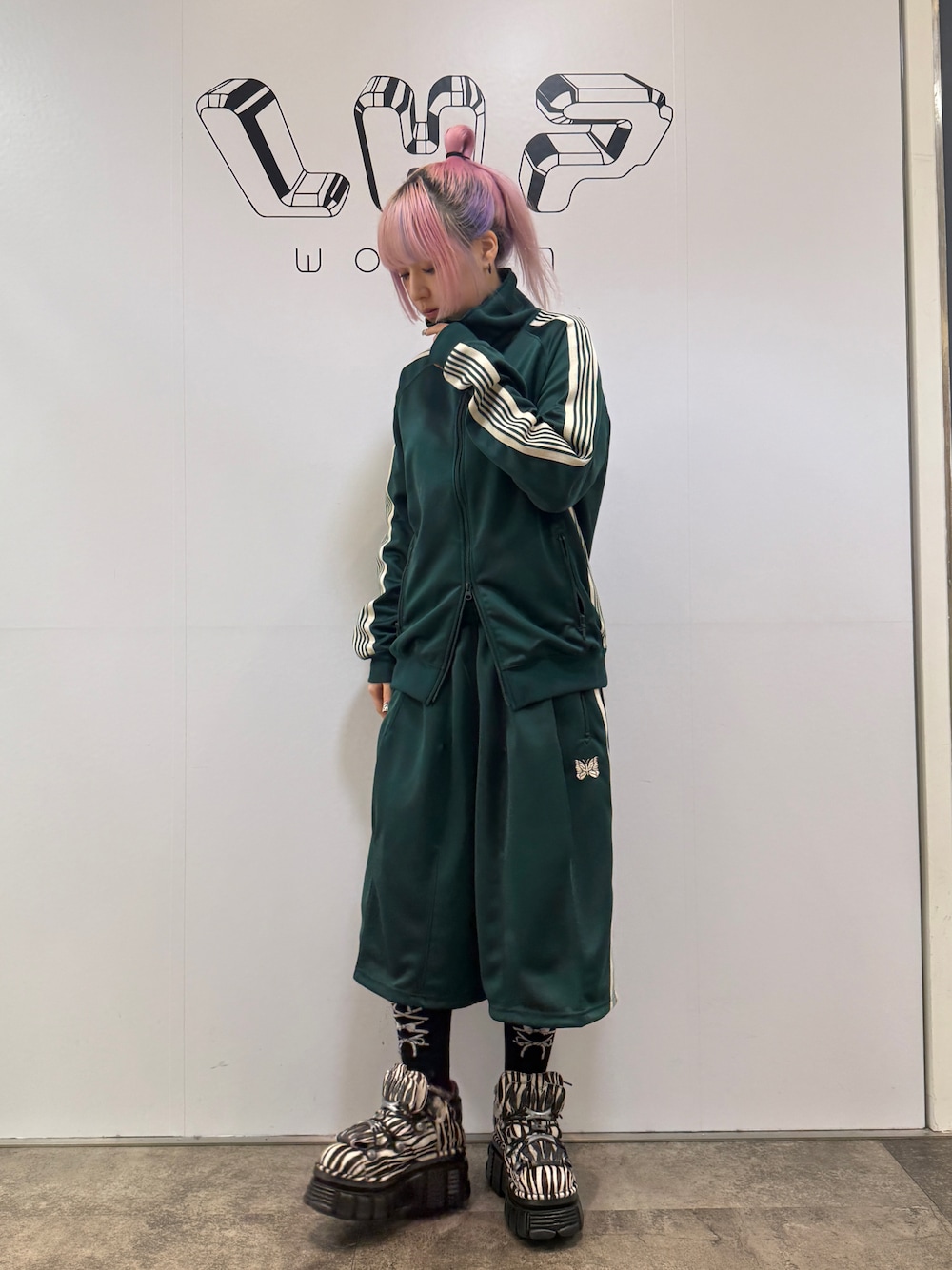 Needlesのジャージ（グリーン系）を使った人気ファッション