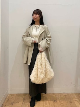 「アイテム（ノーカラーコート）」を使った、みあさん（レディース・160cm）の秋コーディネート