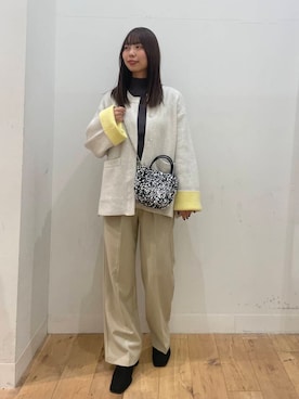 「アイテム（ノーカラーコート）」を使った、みあさん（レディース・160cm）の秋コーディネート