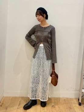 「HEYUMM（ヘユム）のアイテム」を使った、みあさん（レディース・160cm）の秋コーディネート