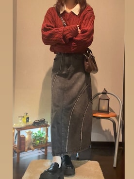 「アイテム（デニムスカート）」を使った、半額しょくぱんさん（レディース・161cm）の秋コーディネート