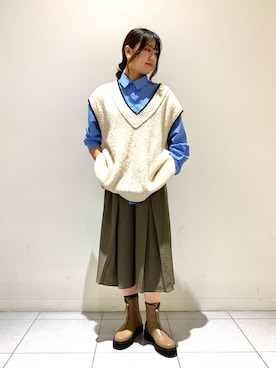 「アイテム（ベスト）」を使った、mii さん（レディース・161cm）の秋コーディネート