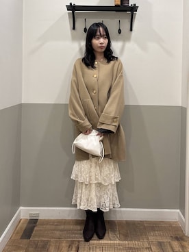「アイテム（ノーカラーコート、ベージュ系）」を使った、mikaさん（レディース・165cm）の秋コーディネート