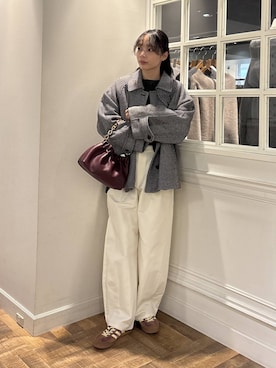 「アイテム（ステンカラーコート）」を使った、mikaさん（レディース・165cm）の秋コーディネート