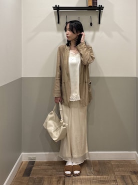 「A part by（アパートバイ）の≪追加3≫シアーWジャケット（テーラードジャケット、ベージュ系）」を使った、mikaさん（レディース）の春コーディネート