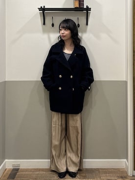 「アイテム（ピーコート）」を使った、mikaさん（レディース・165cm）の冬コーディネート