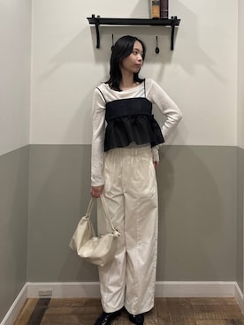 「A part by（アパートバイ）のハートモチーフバッグ（ショルダーバッグ、ホワイト系）」を使った、mikaさん（レディース）の春コーディネート