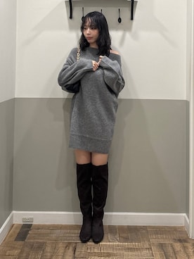 「アイテム（キーホルダー）」を使った、mikaさん（レディース・165cm）の秋コーディネート