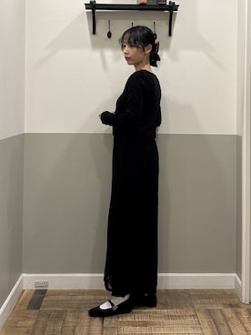 「アイテム（シュシュ）」を使った、mikaさん（レディース・165cm）の秋コーディネート