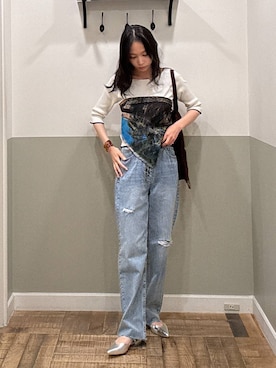 「アイテム（バングル/リストバンド）」を使った、mikaさん（レディース・165cm・20代）の夏コーディネート