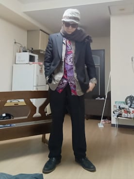 「アイテム（マフラー）」を使った、GROOVE_FUCKさん（メンズ・173cm）の秋コーディネート