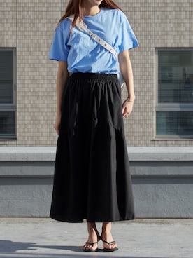 「GILDAN（ギルダン）のアイテム」を使った、NATSUKIさん（レディース・170cm）の夏コーディネート