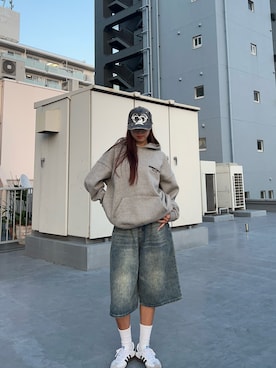 「FOG ESSENTIALS（エフオージーエッセンシャルズ）のアイテム」を使った、NATSUKIさん（レディース・170cm）の秋コーディネート