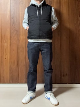 「アイテム（ダウンベスト）」を使った、racchiさん（メンズ・176cm）の冬コーディネート