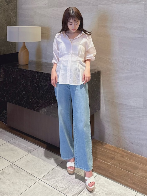 シンプルな年中活躍トップス✨デートや女子会にぴったり Chicoのトップスを使ったコーディネート(ZOZOTOWN Yahoo!店