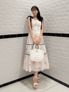 「dazzlin（ダズリン）のドラマティックティアードワンピース（ワンピース、その他）」を使った、yunaさん（レディース・161cm）の夏コーディネート