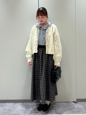 「アイテム（ドレスシューズ、グレー系）」を使った、あやさん（レディース・159cm）の秋コーディネート