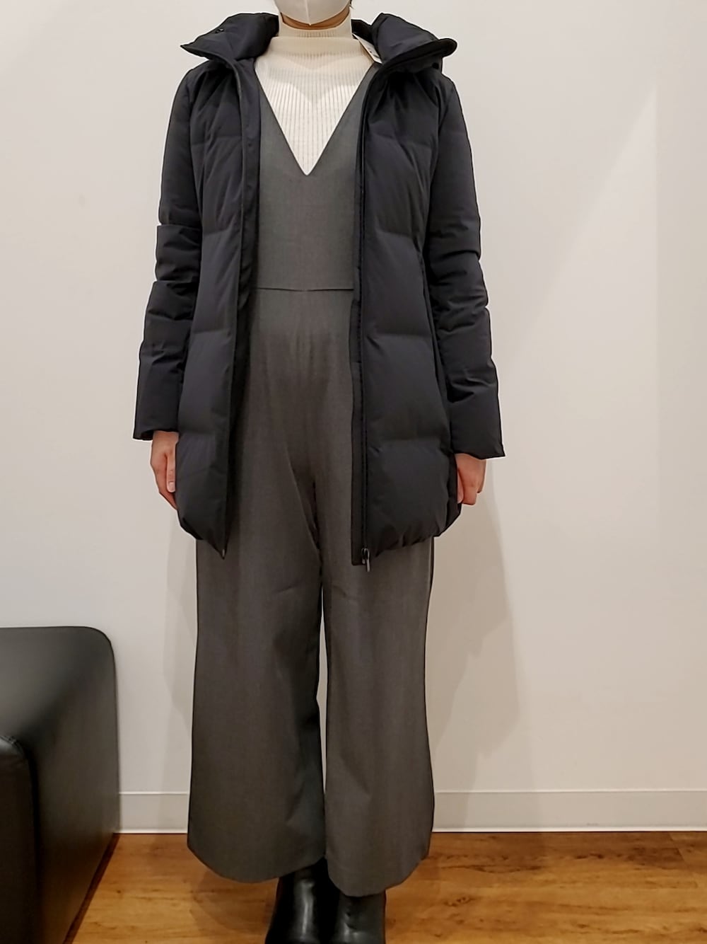 「UNIQLOのアイテム（オールインワン・サロペット、グレー系）」を使った、うたまろ♪さん（レディース・160cm）の冬コーディネートの1枚目の写真