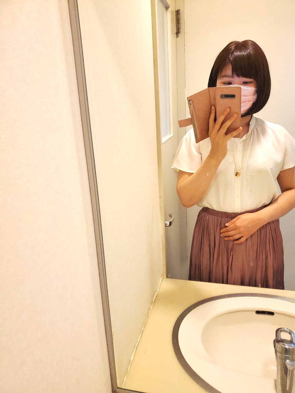 「Honeysのアイテム（スカート、ピンク系）」を使った、うたまろ♪さん（レディース・160cm）の夏コーディネートの1枚目の写真