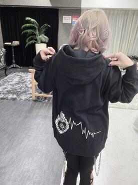 「PLAYERのアイテム（パーカー、ブラック系）」を使った、PLAYERさん（メンズ）の春コーディネート