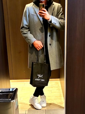 「GU（ジーユー）のアイテム（チェスターコート）」を使った、ricky931さん（メンズ・183cm）の冬コーディネート