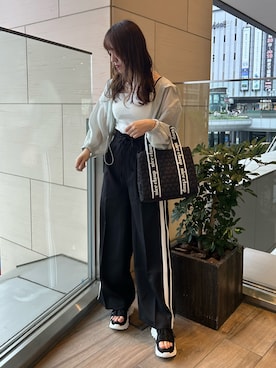 「スポサン」｜「アイテム（スラックス）」を使った、mizuki♡さん（レディース・157cm）の夏コーディネート