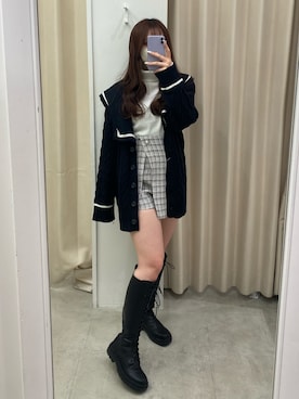 「one after another NICE CLAUP（ワンアフターアナザーナイスクラップ）のビジューボタンスカパン　2023SS（その他パンツ）」を使った、mizuki♡さん（レディース・157cm）の冬コーディネート
