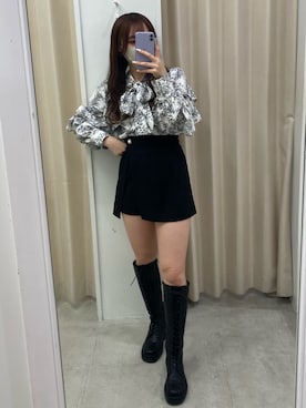 「one after another NICE CLAUP（ワンアフターアナザーナイスクラップ）のビジューボタンスカパン　2023SS（その他パンツ）」を使った、mizuki♡さん（レディース・157cm）の冬コーディネート