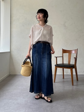 「un dix cors（アンディコール）のバックテープシアーブラウス（シャツ/ブラウス、ホワイト系）」を使った、M a k oさん（レディース・155cm）の夏コーディネート