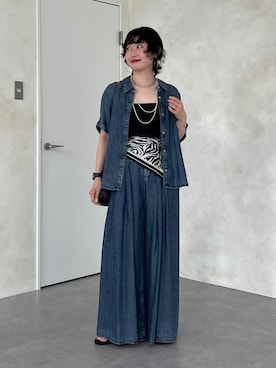 「un dix cors（アンディコール）のデニムハーフスリーブシャツ（シャツ/ブラウス、ブルー系）」を使った、M a k oさん（レディース・155cm）の春コーディネート