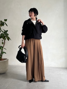 「un dix cors（アンディコール）のワイドロゴTEE（Tシャツ/カットソー、ホワイト系）」を使った、M a k oさん（レディース・155cm）の秋コーディネート
