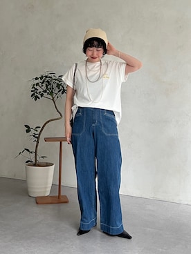 「un dix cors（アンディコール）のドライタッチ胸元ロゴTEE（Tシャツ/カットソー、ホワイト系）」を使った、M a k oさん（レディース・155cm）の春コーディネート