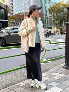 「アイテム（ダウンジャケット/コート）」を使った、Hikariさん（レディース・169cm）の秋コーディネート