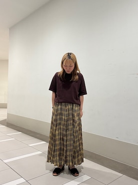 「URBAN RESEARCH DOORS（アーバンリサーチドアーズ）のワッシャープリーツチェックスカート（スカート、イエロー系）」を使った、manamiさん（レディース・146cm）の春コーディネート