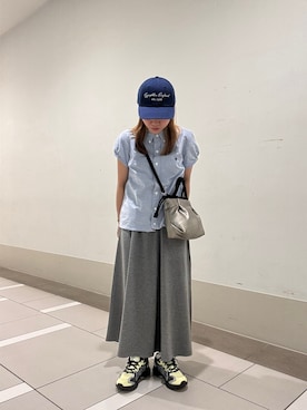 「URBAN RESEARCH DOORS（アーバンリサーチドアーズ）のモダールコットン裏毛イージースカート（スカート、ホワイト系）」を使った、manamiさん（レディース・146cm）の春コーディネート