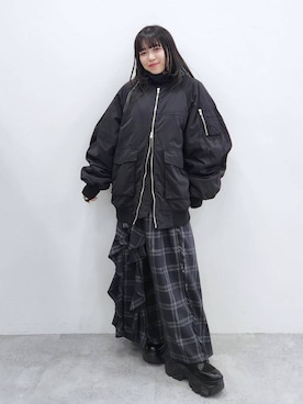 「PAGEBOY（ページボーイ）のラインフリンジティアードスカート/フリルスカート【ウエストゴム・ストレスフリー】（スカート）」を使った、いっしぃさん（レディース・154cm）の秋コーディネート