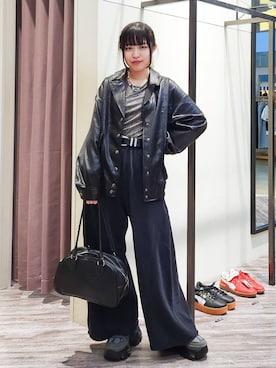 「PAGEBOY（ページボーイ）のサイドタックルーズウラケパンツ/イージーパンツ【4color・2size】（スウェットパンツ）」を使った、いっしぃさん（レディース・154cm）の秋コーディネート