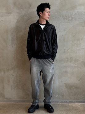 「アイテム（ジャージ、ブラック系）」を使った、OKさん（メンズ・183cm）の夏コーディネート