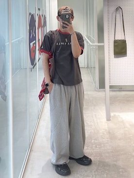 「アイテム（スウェットパンツ）」を使った、863yさん（メンズ・170cm・20代）の夏コーディネート