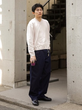 「セーター」｜しゃちょーさん（メンズ・169cm）の春コーディネート