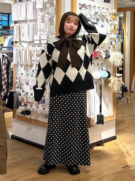 「アイテム（サンダル）」を使った、なっちゃんさん（レディース・160cm・20代）の秋コーディネート