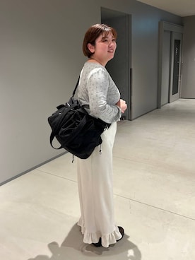 「LOWRYS FARM（ローリーズファーム）のパターンメッシュ2PLS 1052762（Tシャツ/カットソー、グレー系）」を使った、なっちゃんさん（レディース・160cm）の秋コーディネート