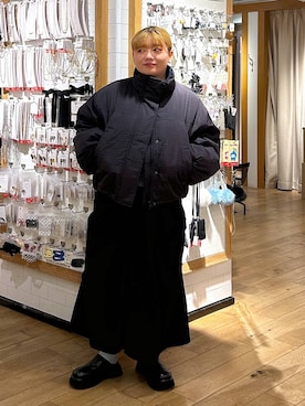 「アイテム（シュシュ）」を使った、なっちゃんさん（レディース・160cm）の冬コーディネート